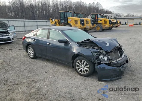 2016 Nissan Altima 2.5 из США, поврежденный, VIN 1N4AL3AP3GC130152